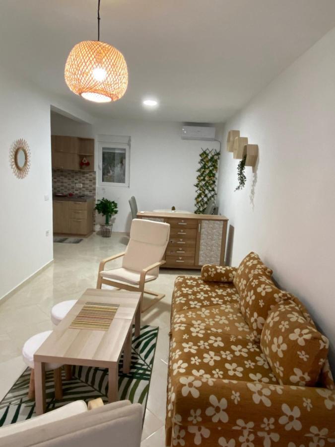 Kotor Apartman Green Sailor Luaran gambar