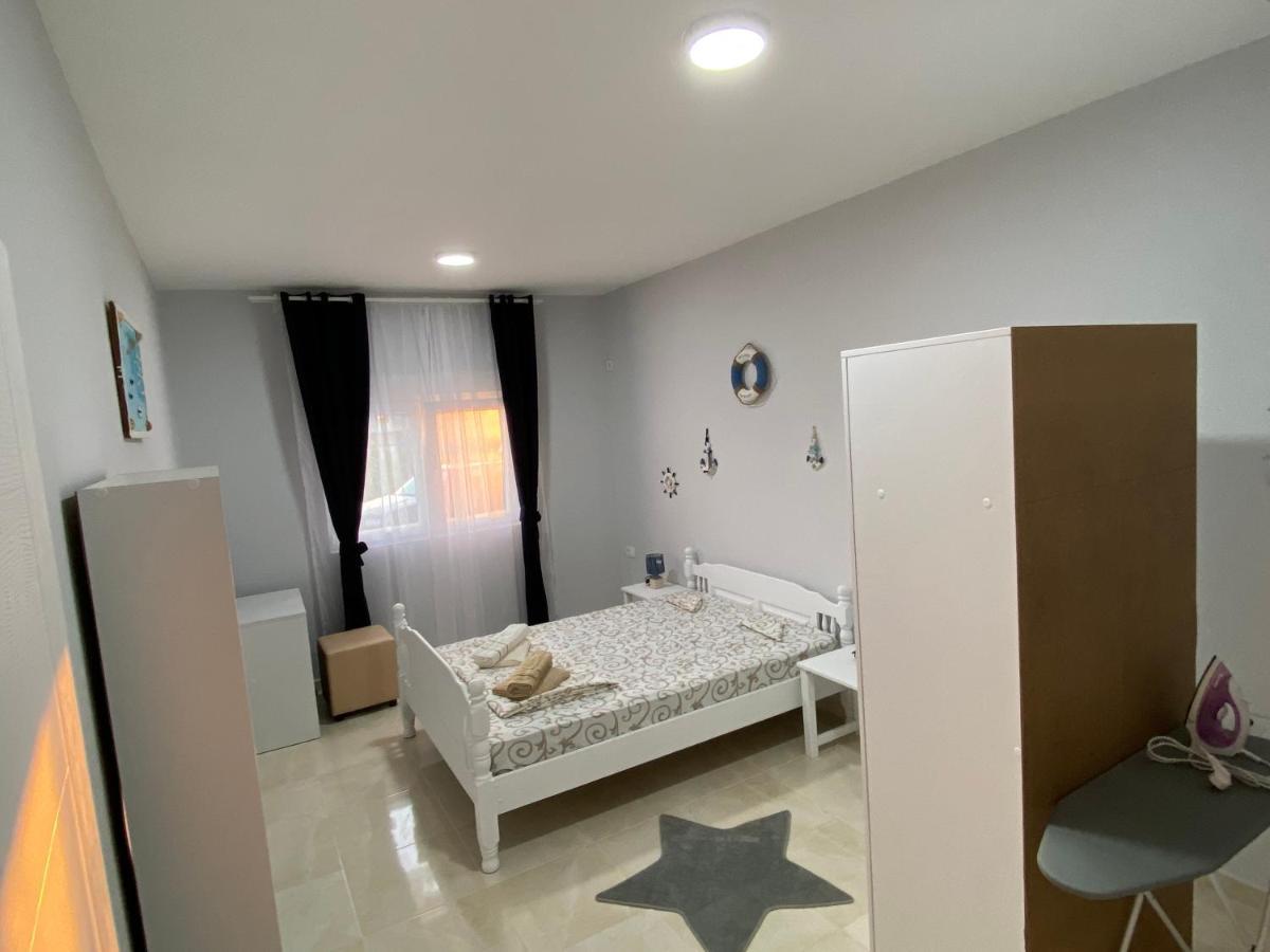 Kotor Apartman Green Sailor Luaran gambar